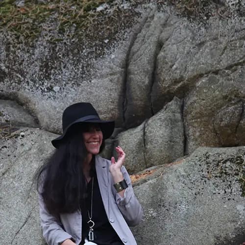 Jenny, Founder of GoldSilver.ai